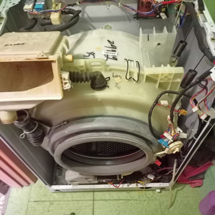 Wymiana krzyżaka i łożysk w pralce Samsung, Warszawa